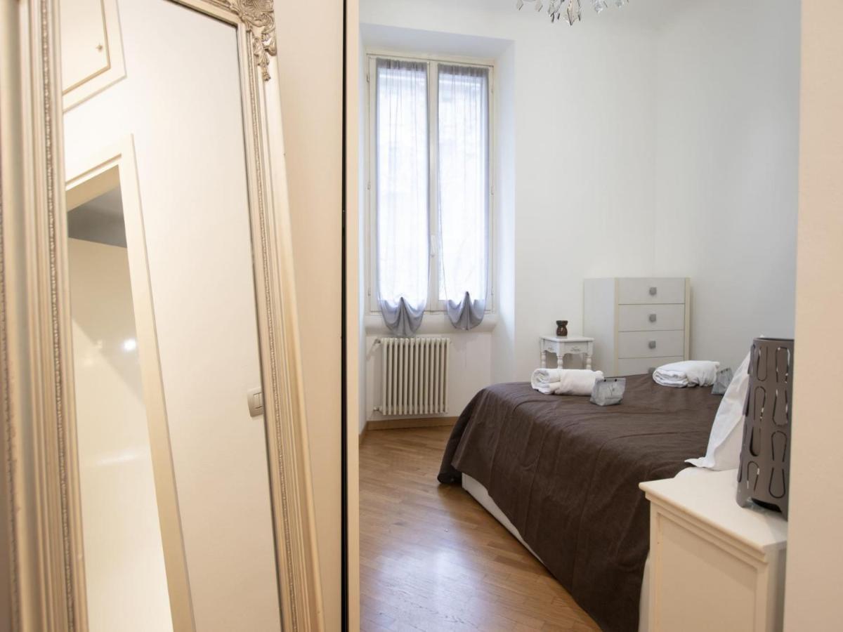 The Rent - Cozy Two-bedroom In Porta Romana District Appartement Milan